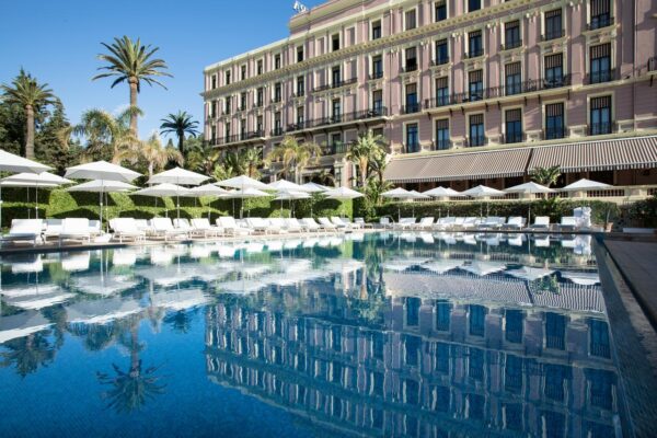 Hotel Royal Riviera, Cap Ferrat | Vélo Monaco travel