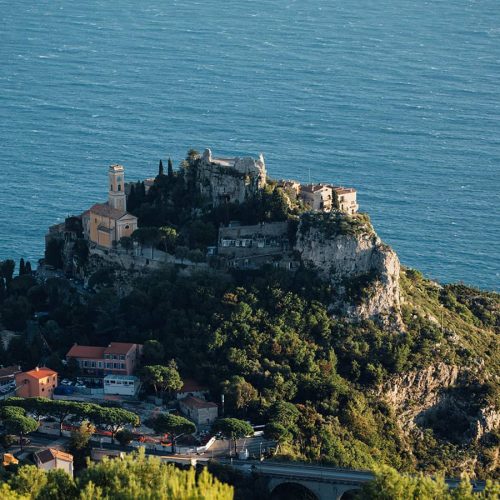 col-series-eze-2-14052021